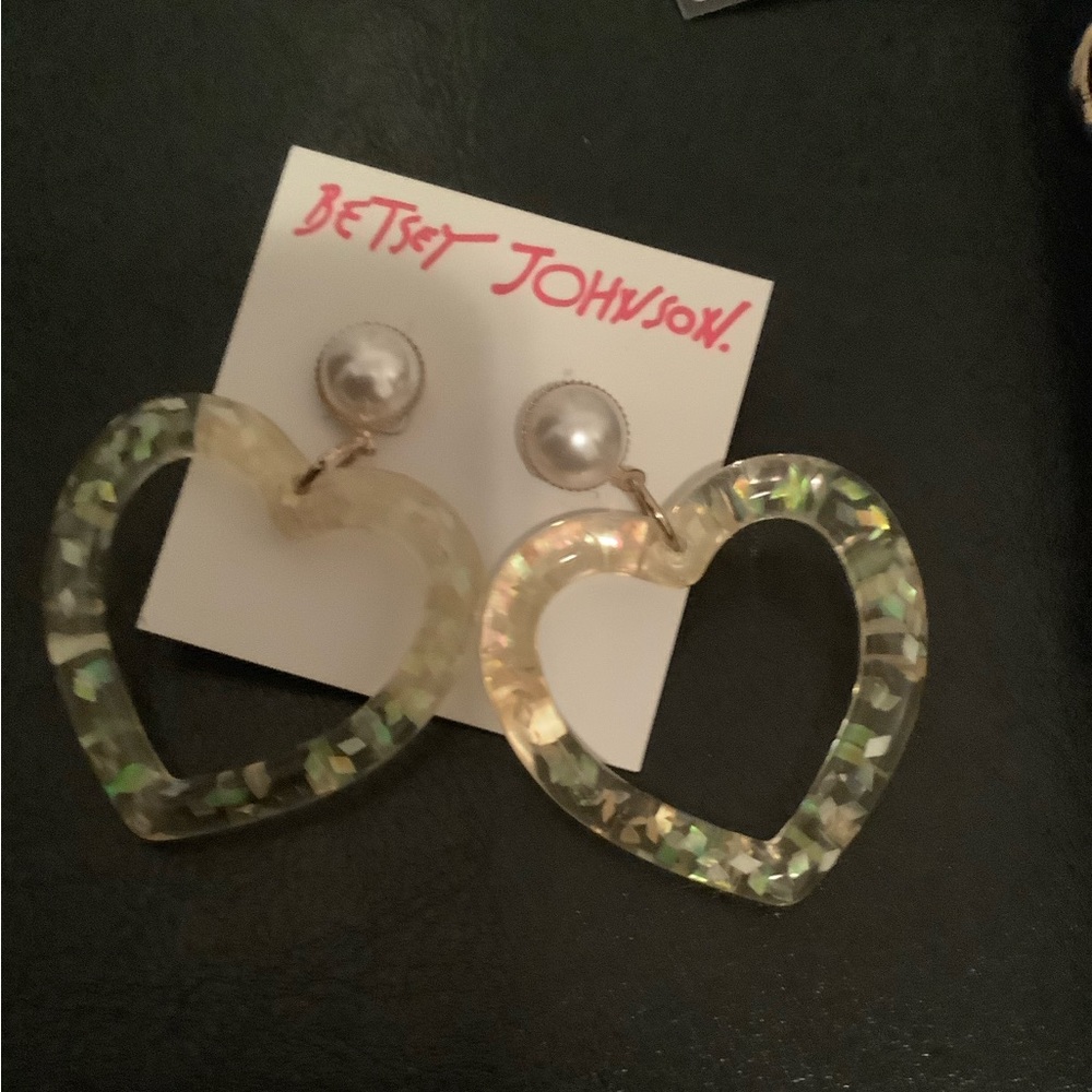 Betsy Johnson Earrings heart dangle earrings